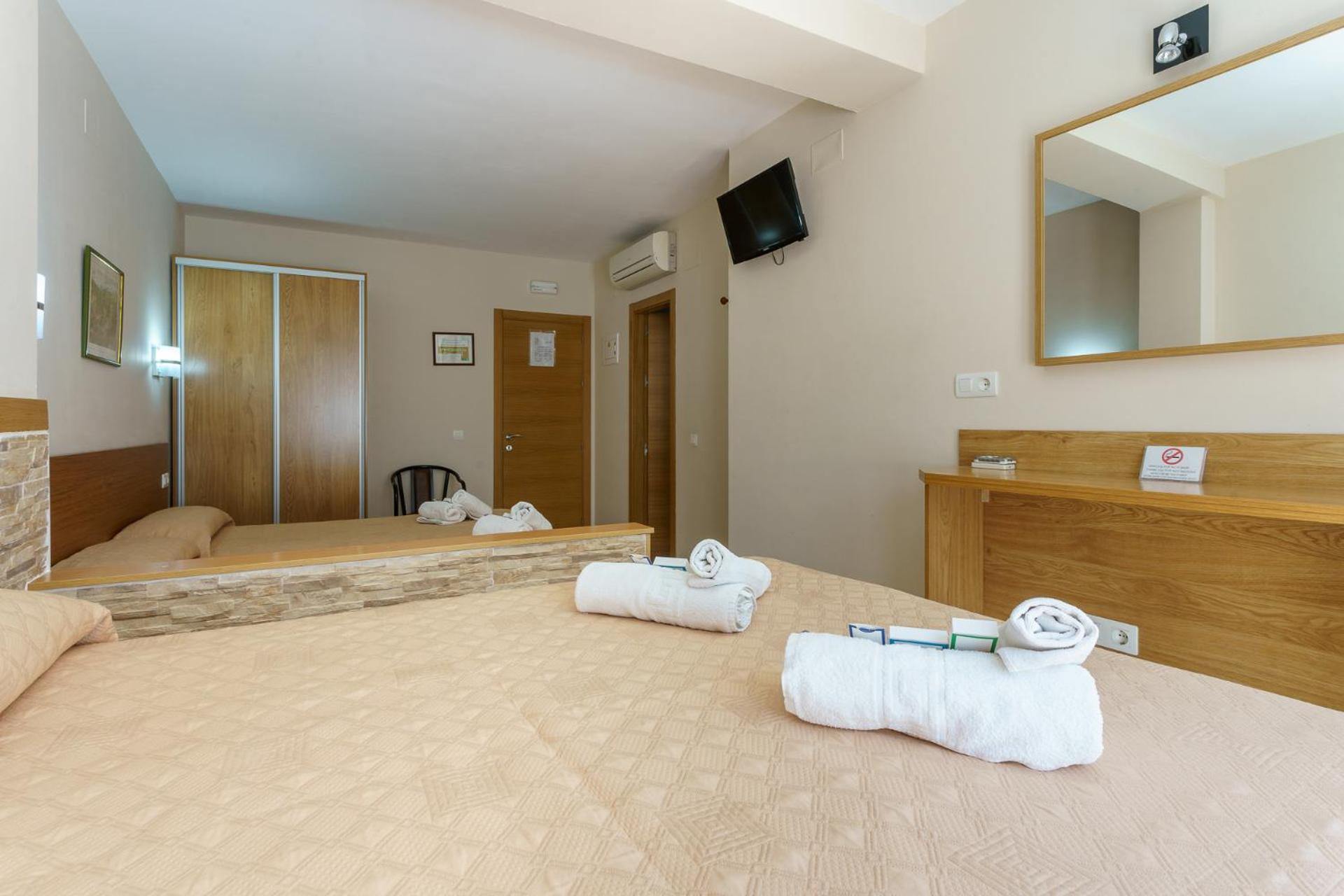Costabella Powered By Faro Homes Affittacamere *